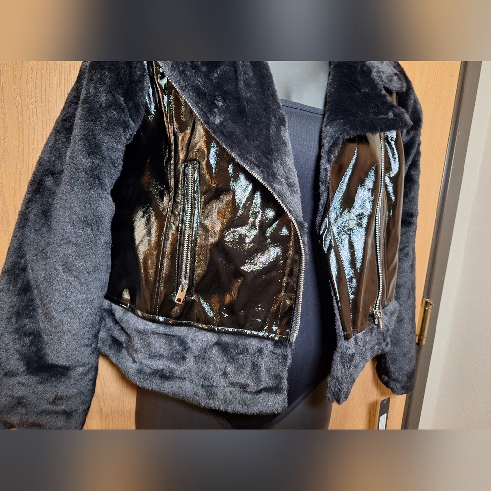 Womens jacket - Picture 4 of 6